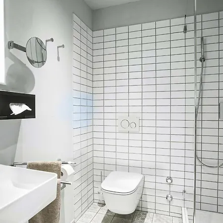 Nh The Bristol Hotel 4*