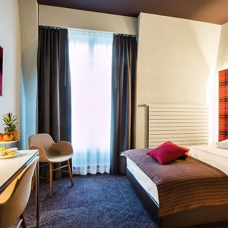 Hotell Nh The Bristol