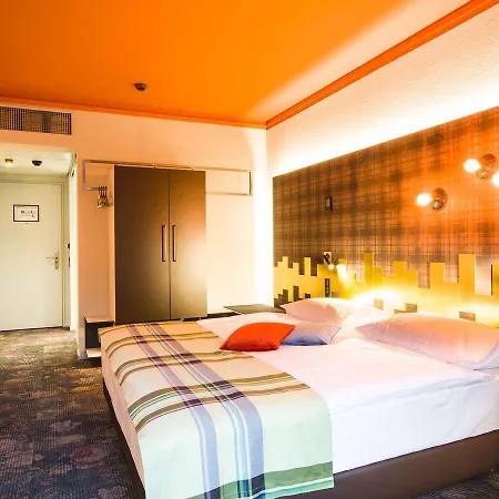 Hotell Nh The Bristol