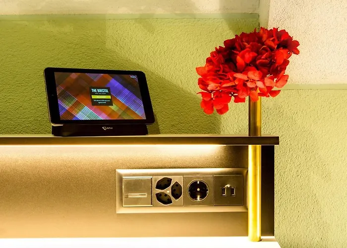 Nh The Bristol Berna