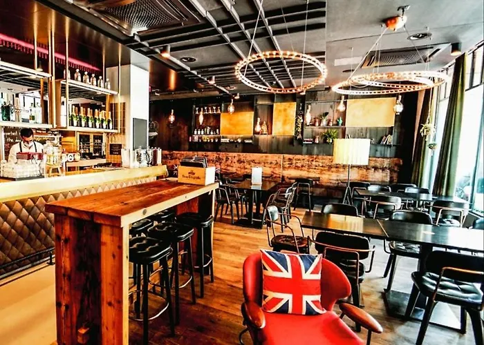 Nh The Bristol فندق 4*