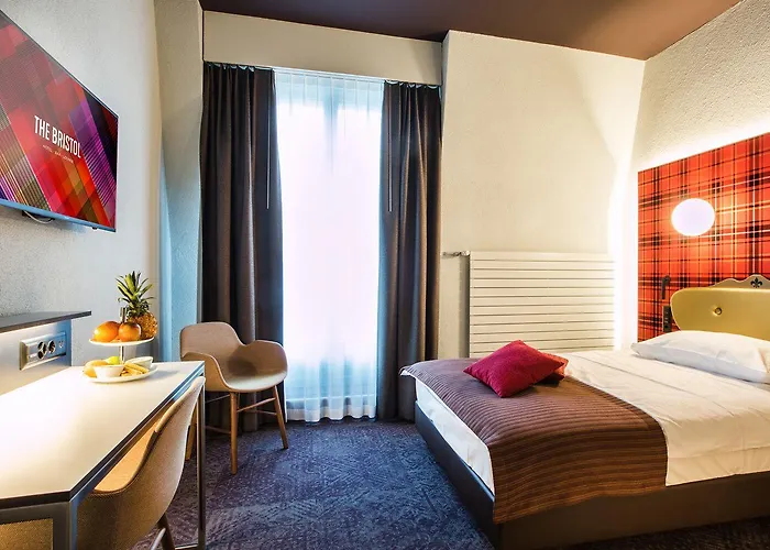 فندق Nh The Bristol