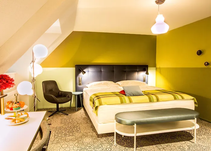 Nh The Bristol Hotel Berna