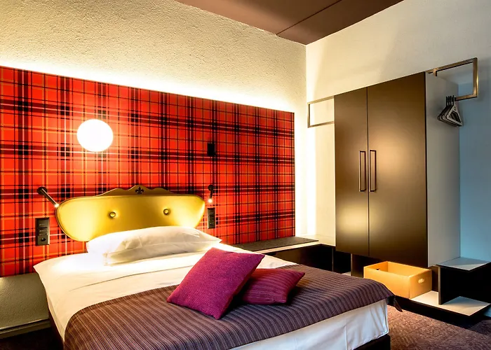 Nh The Bristol Hotel Berna