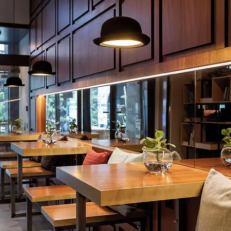 Hotel Nh The Bristol