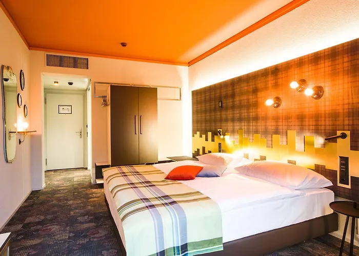 Hotel Nh The Bristol